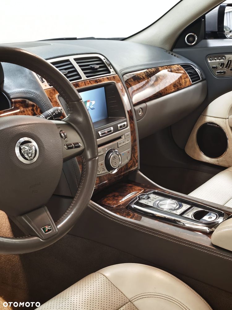 Jaguar XK XKR 5.0 Kompressor - 15