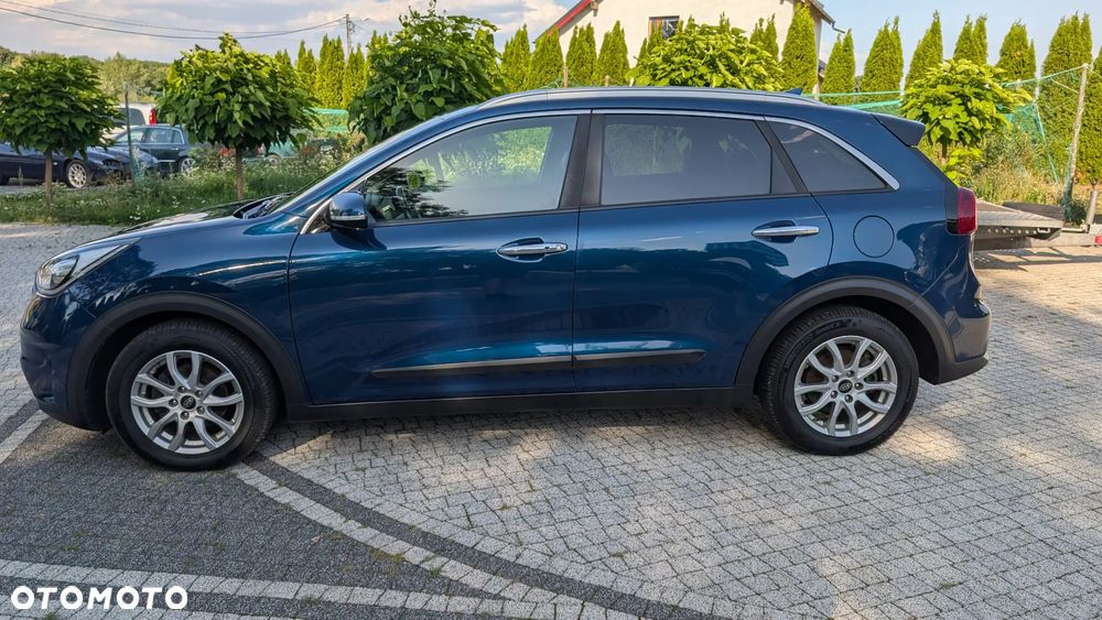Kia Niro 1.6 GDI HEV 2WD OPF Edition 7 - 32