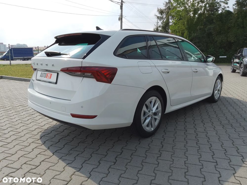 Skoda Octavia 2.0 TDI Ambition - 6