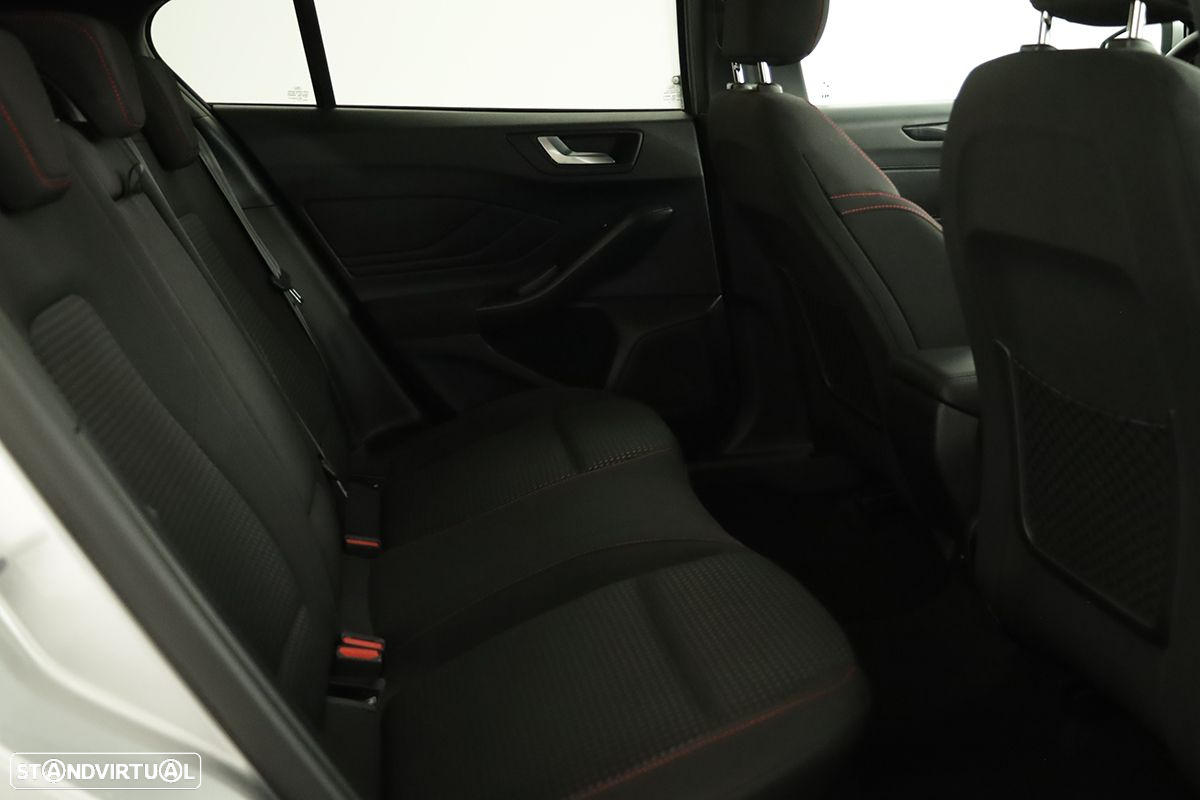 Ford Focus 1.0 EcoBoost MHEV ST-Line X Aut. - 21