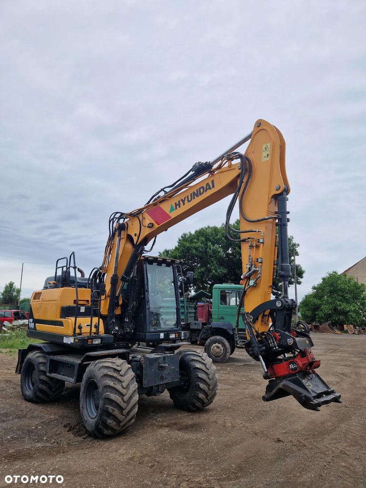 Hyundai HW140 - 9