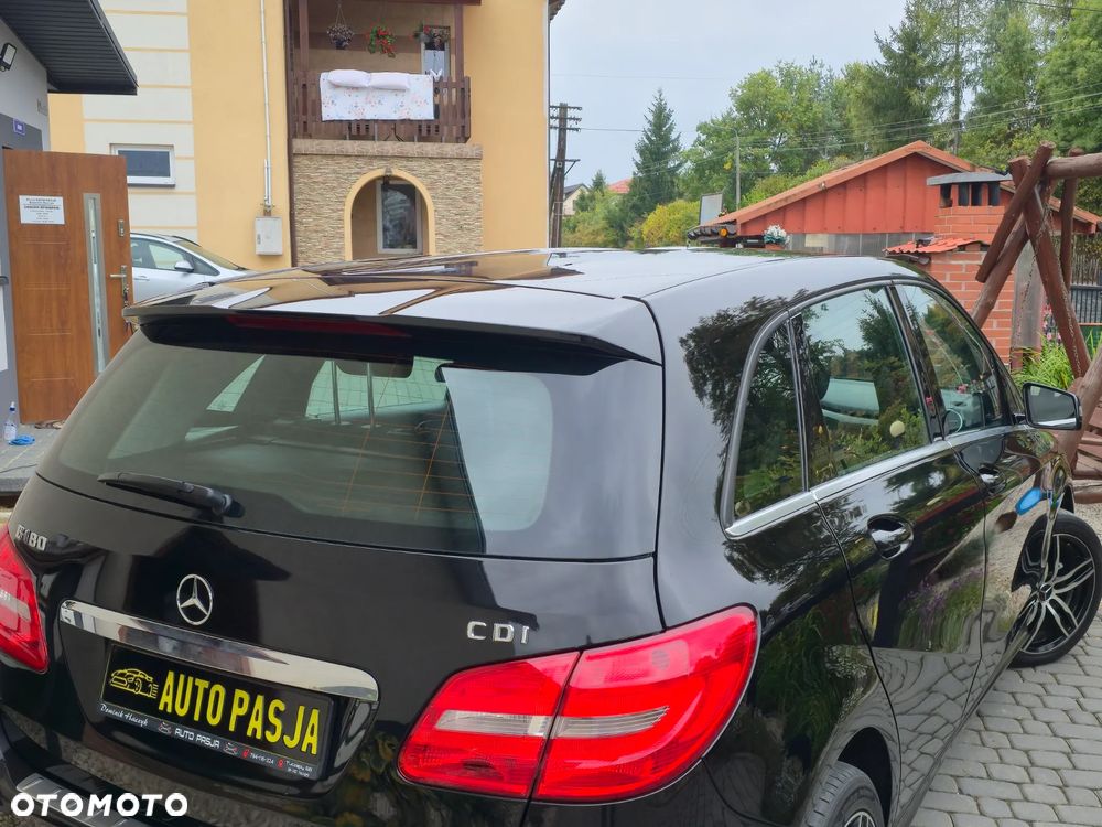 Mercedes-Benz Klasa B 180 CDI (BlueEFFICIENCY) 7G-DCT - 12