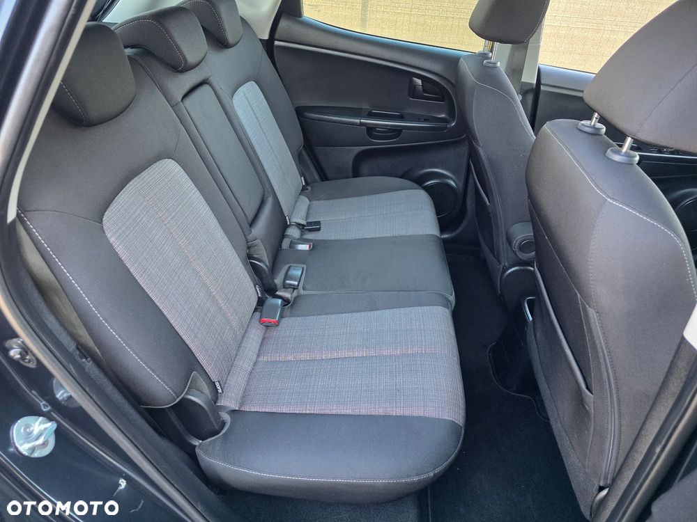 Kia Venga 1.4 CVVT Titanium Collection - 7