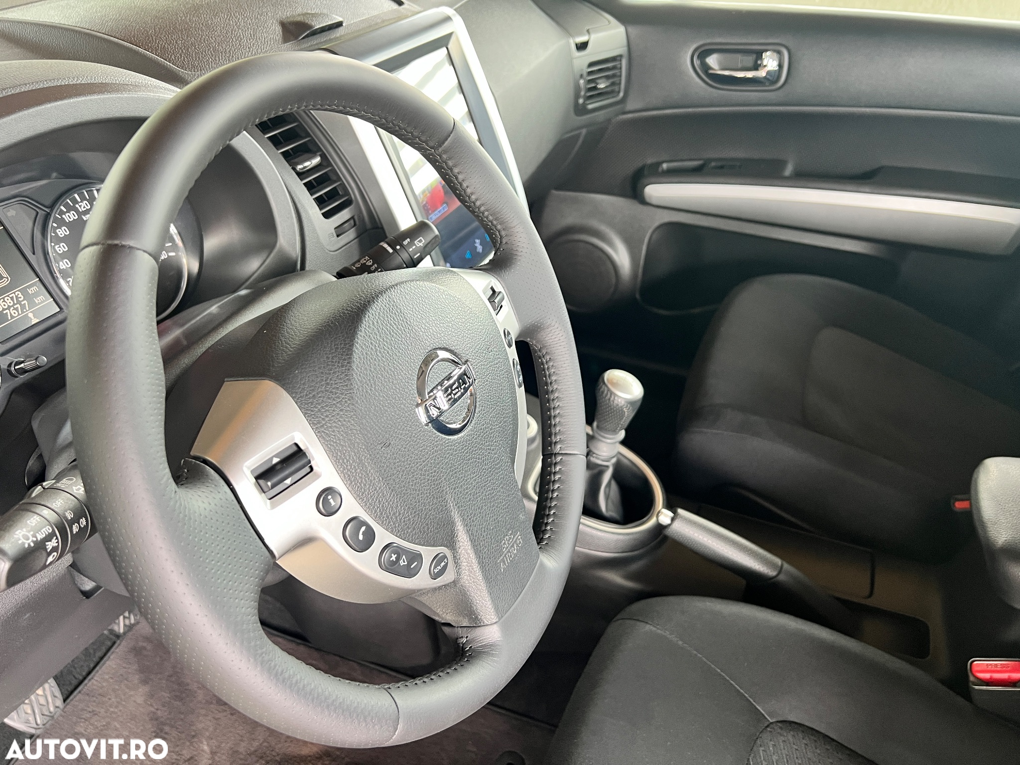 Nissan X-Trail 2.0 dCi 4x4 DPF LE - 24