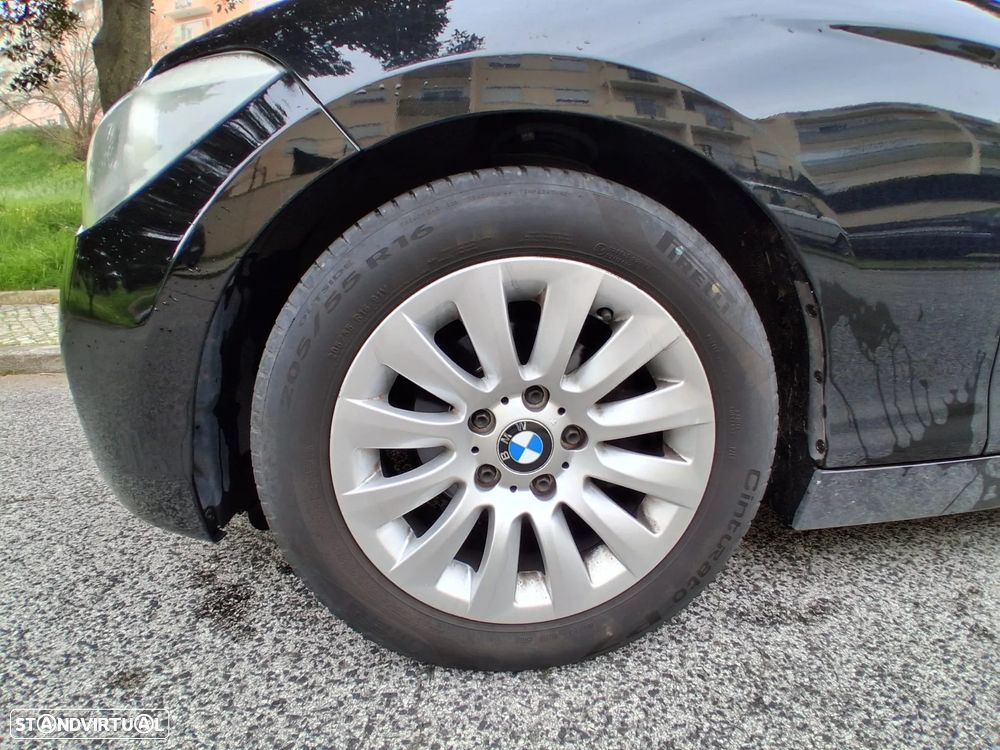 BMW 116 d EDynamics Line Urban - 30