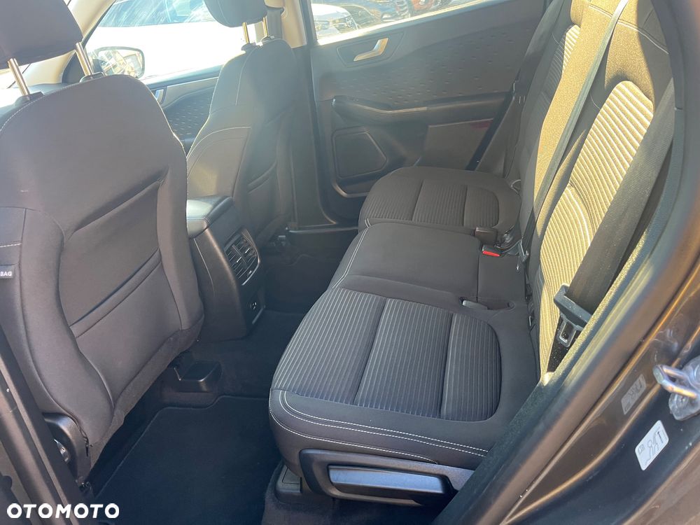 Ford Kuga 2.0 TDCi 4x2 Titanium - 9