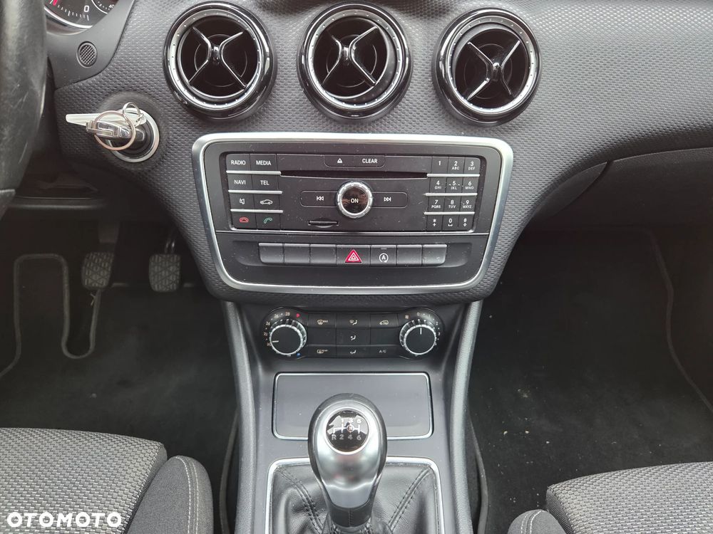 Mercedes-Benz Klasa A 180 d Style - 16