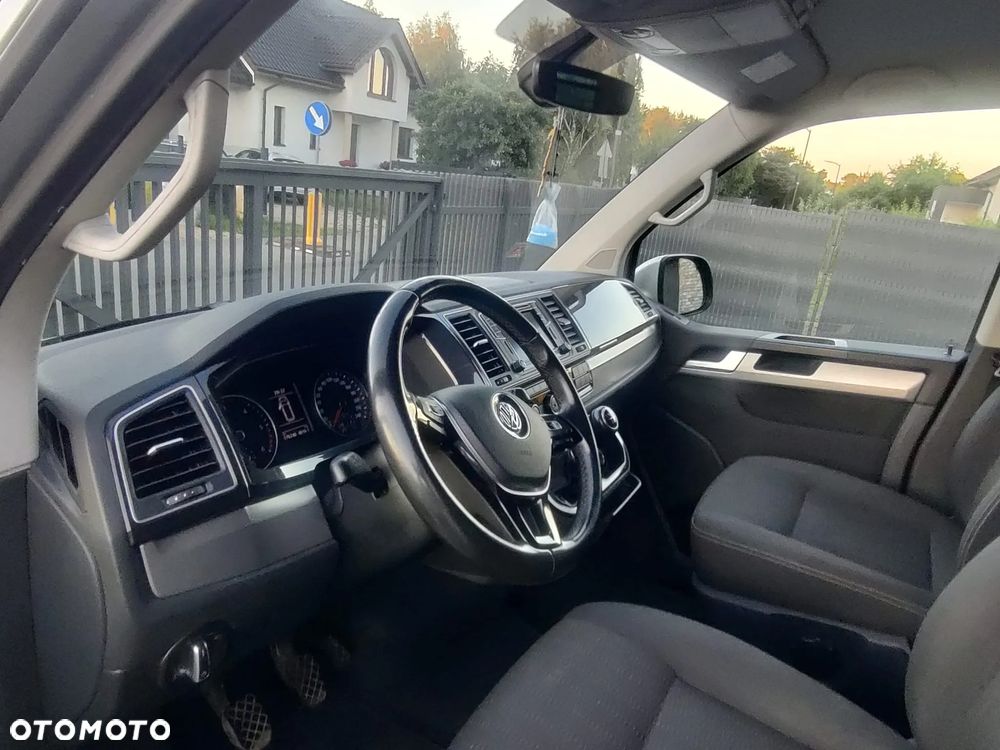 Volkswagen Multivan - 3