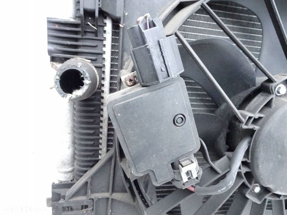 chłodnica wody + wentylator ford c-max mk2 1.6 tdci - 9