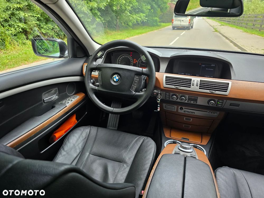 BMW Seria 7 730d - 33