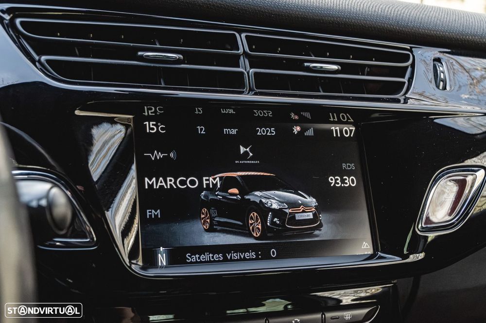 Citroën DS3 1.6 e-HDi So Chic - 31