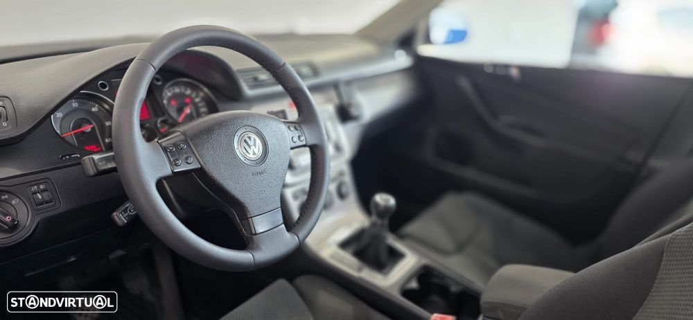 VW Passat Variant 2.0 TDI Confortline - 7