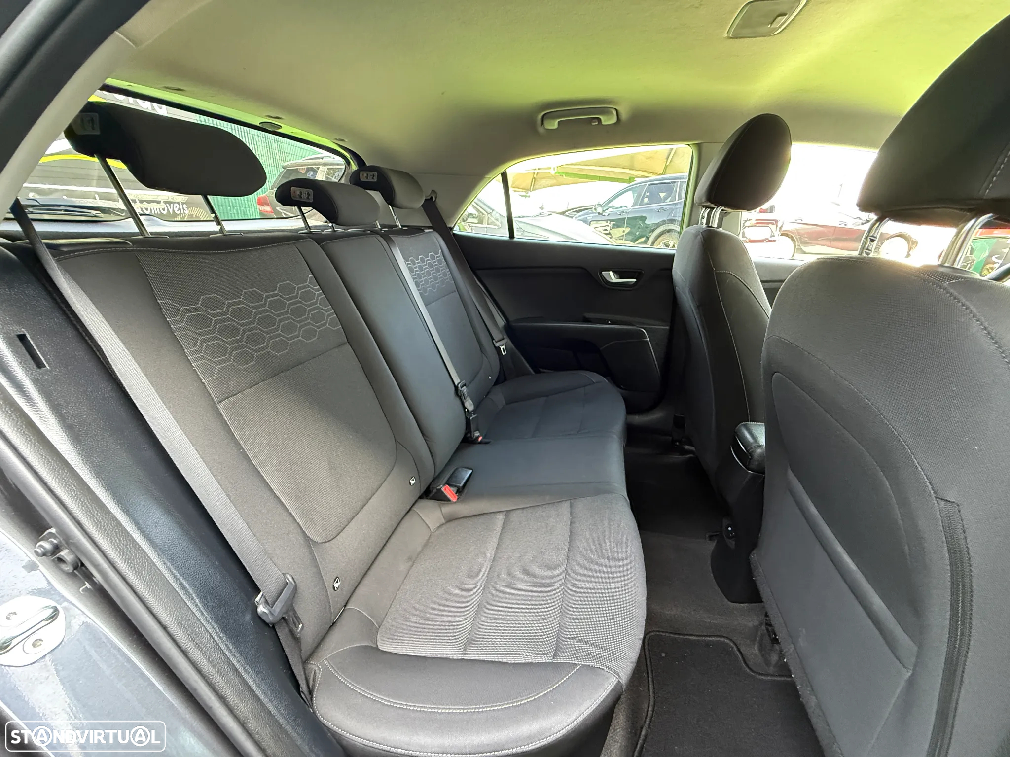 Kia Rio 1.0 T-GDi TX 7DCT - 21