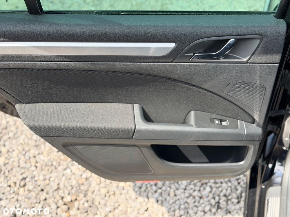 Skoda Superb 2.0 TDI DSG Ambition - 30