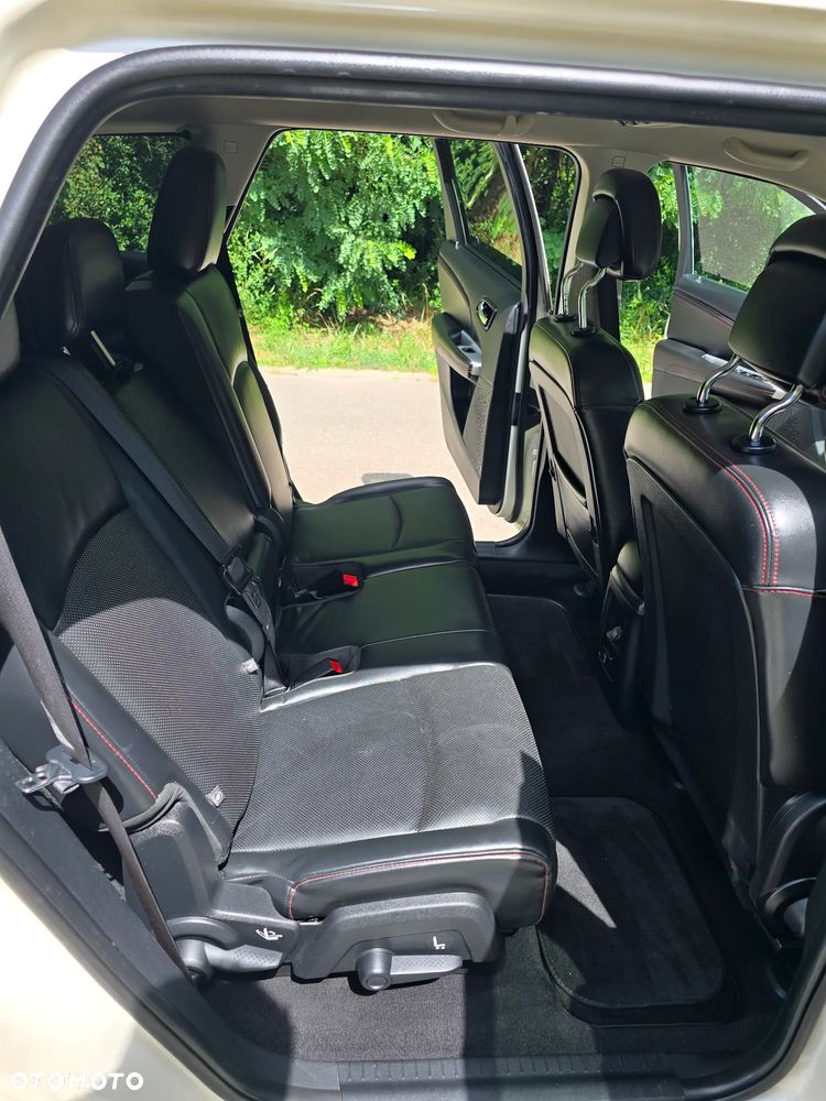 Dodge Journey - 24