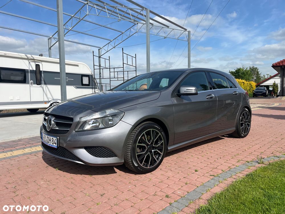Mercedes-Benz Klasa A 180 (BlueEFFICIENCY) - 2