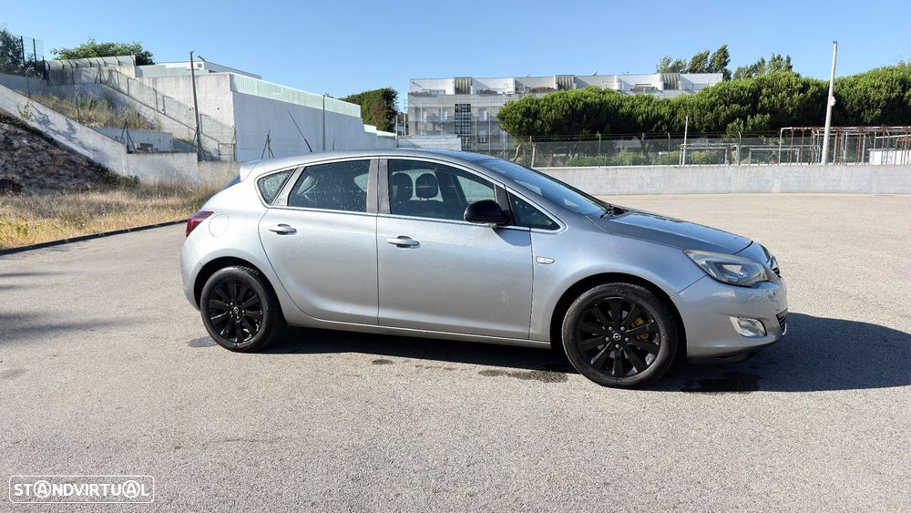 Opel Astra 1.7 CDTI Enjoy - 4