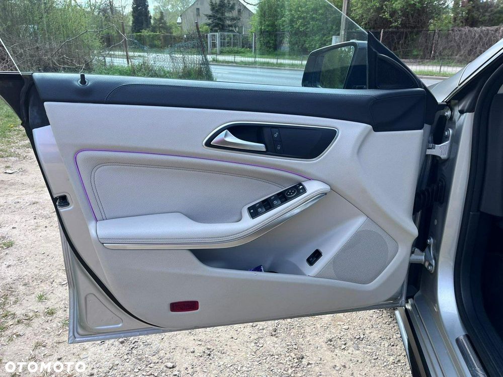 Mercedes-Benz CLA 45 AMG 4-Matic - 19