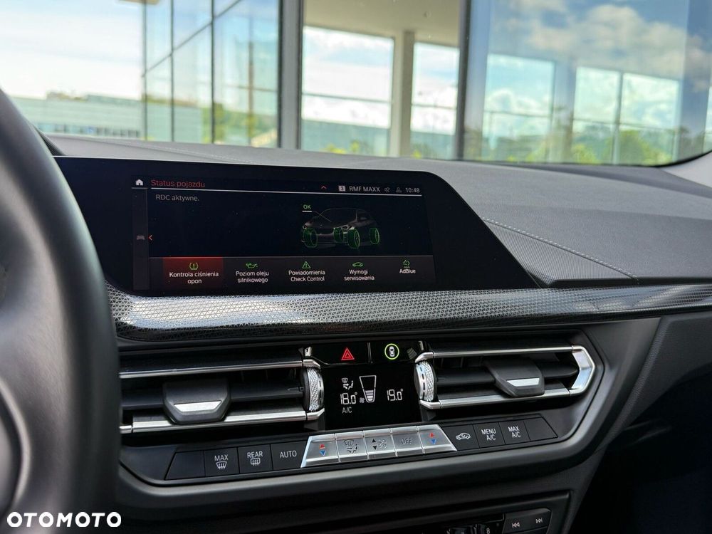 BMW Seria 1 - 35