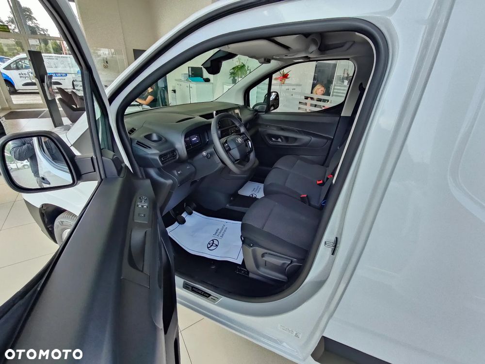 Toyota Proace City - 4