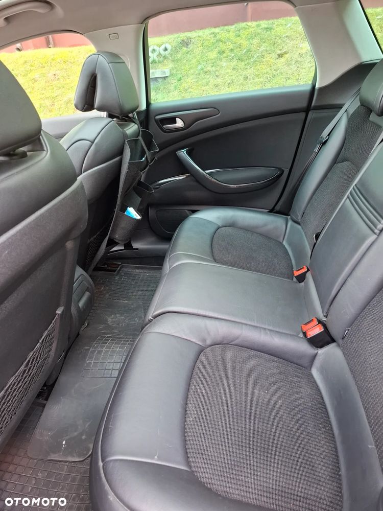 Citroën C5 Tourer HDi 135 FAP Exclusive - 9