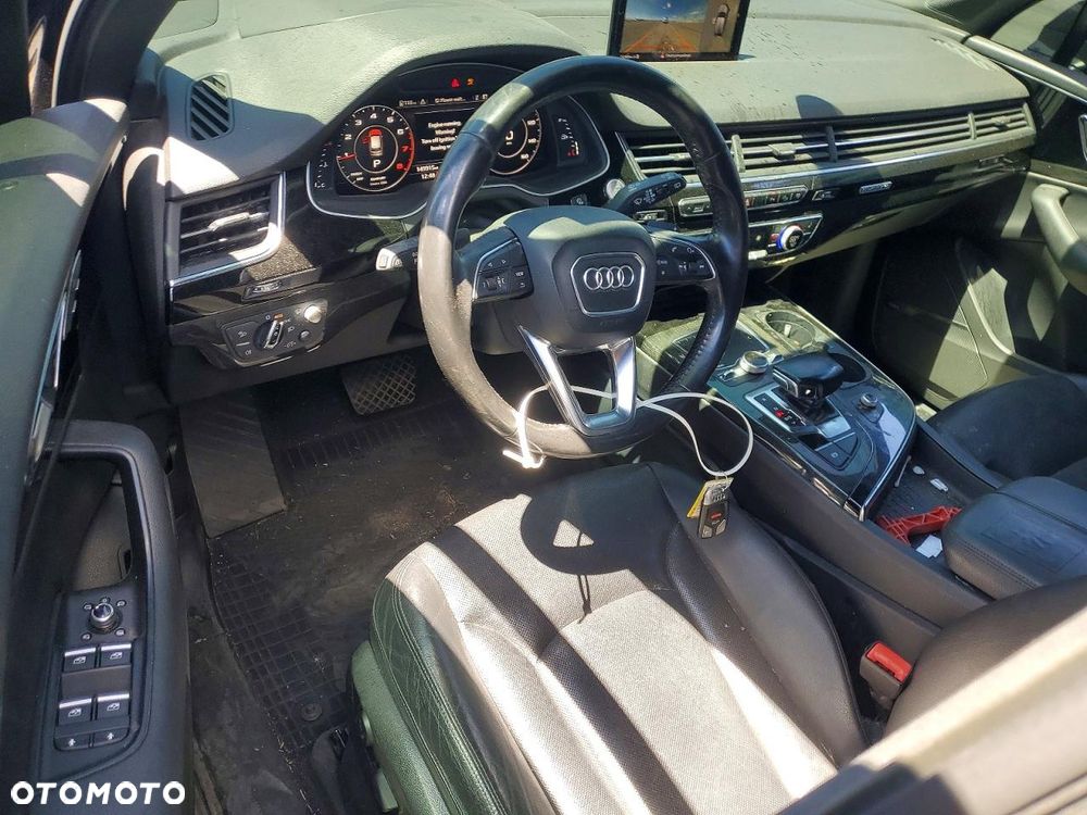 Audi Q7 3.0 TFSI Quattro Tiptronic - 7