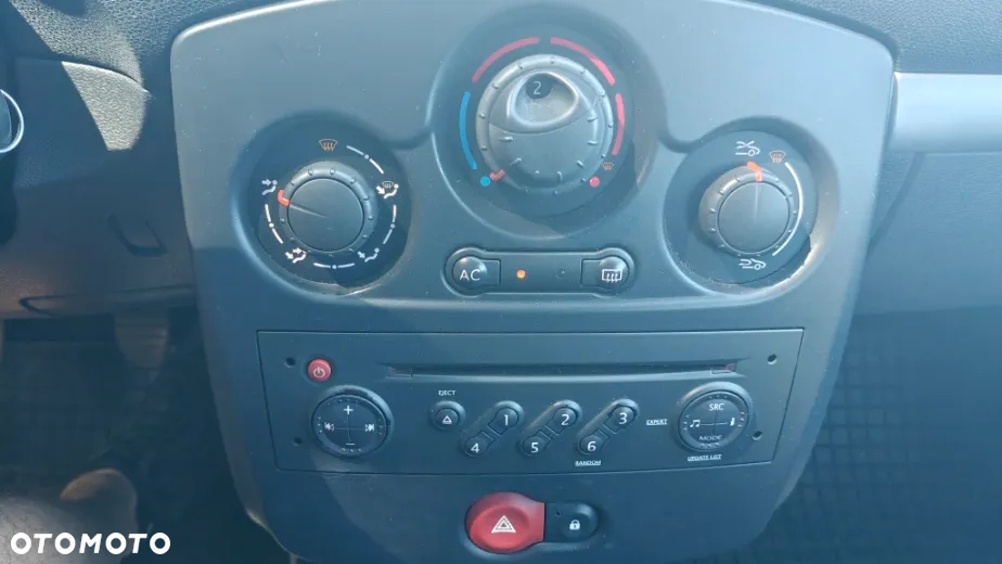 Renault Clio 1.2 TCE Authentique - 15