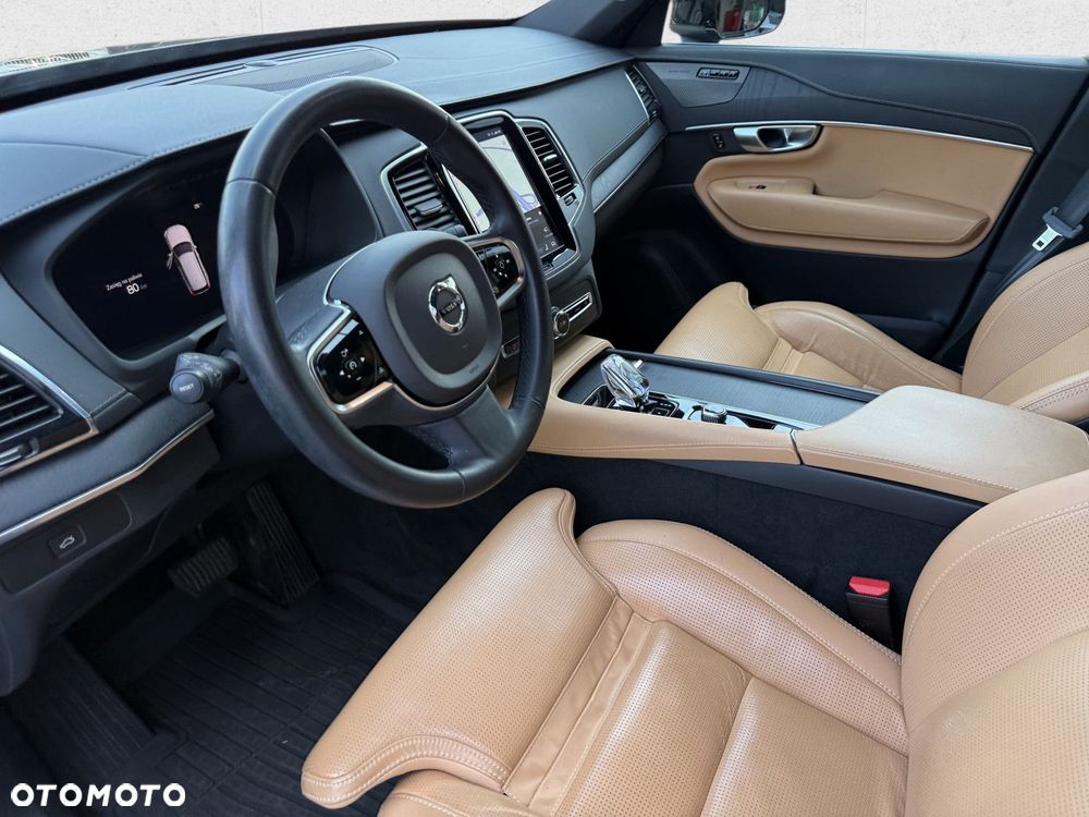 Volvo XC 90 - 10