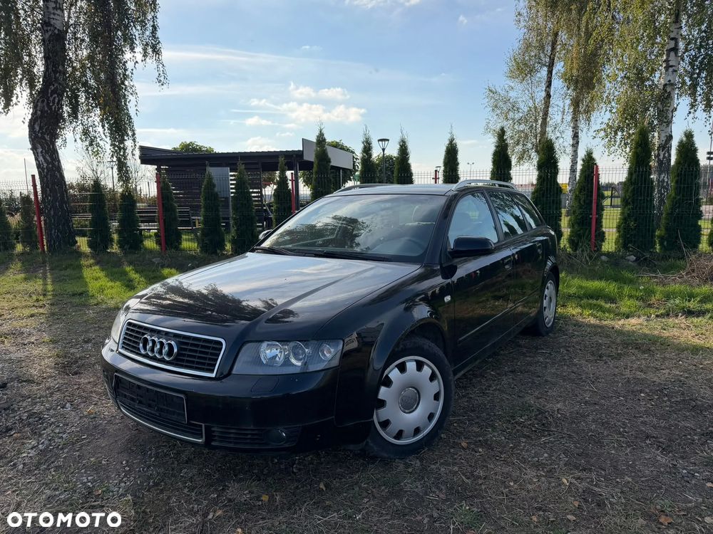 Audi A4 Avant 2004 photo 2