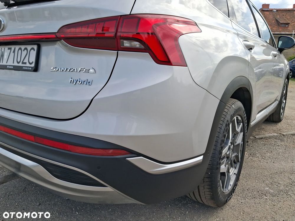 Hyundai Santa Fe 1.6 T-GDI HEV Platinum 4WD - 29