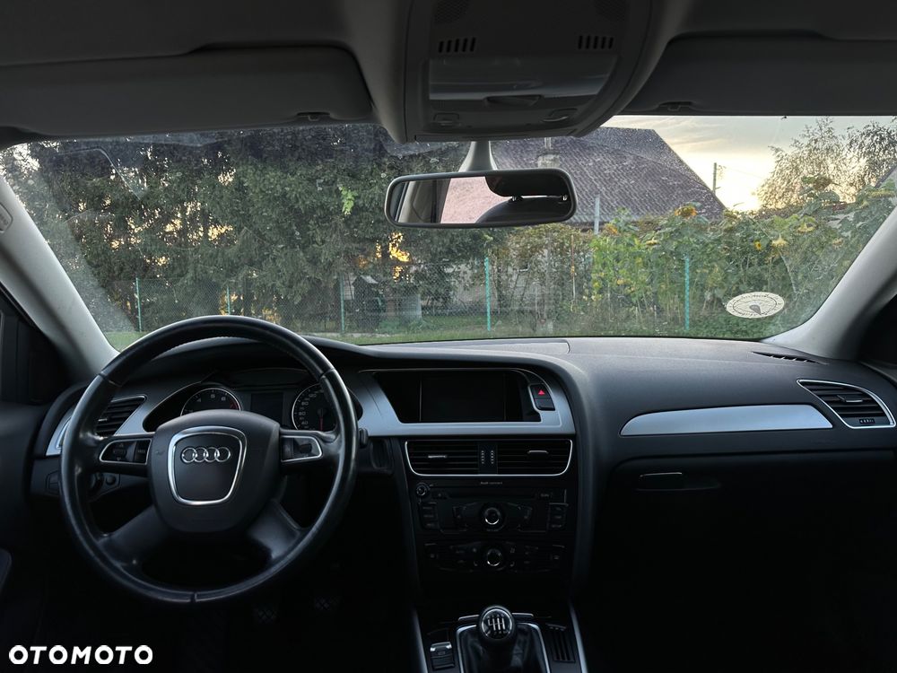 Audi A4 Avant - 23