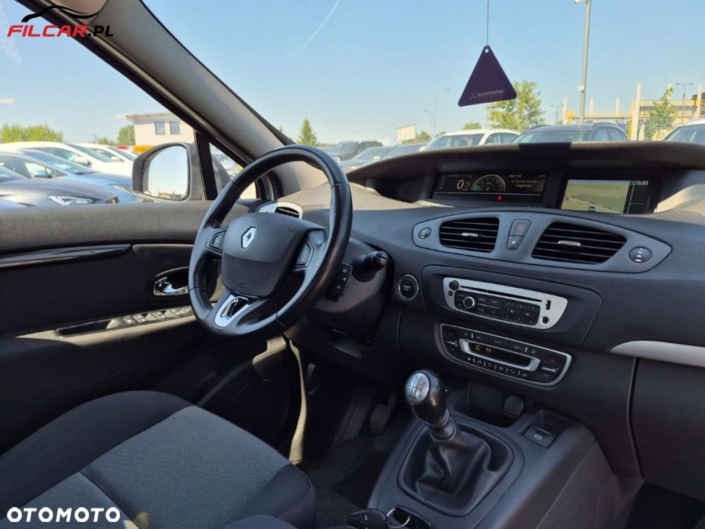 Renault Scenic - 10