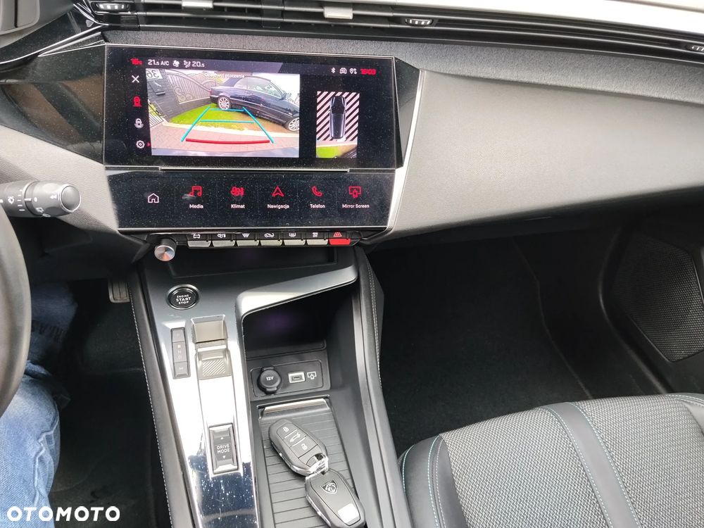 Peugeot 308 BlueHDi 130 EAT8 Allure - 15
