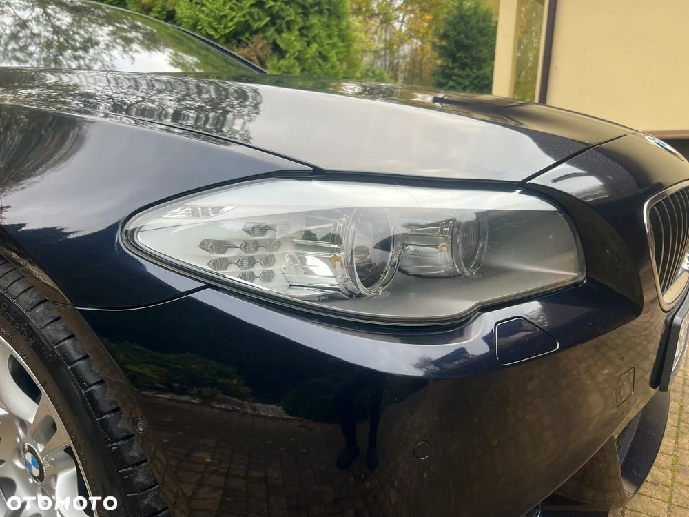 BMW Seria 5 528i xDrive - 8
