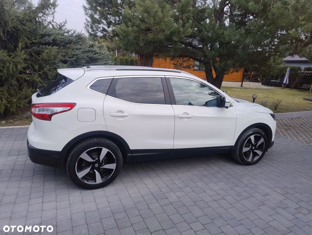 Nissan Qashqai 1.6 DIG-T 360 - 6