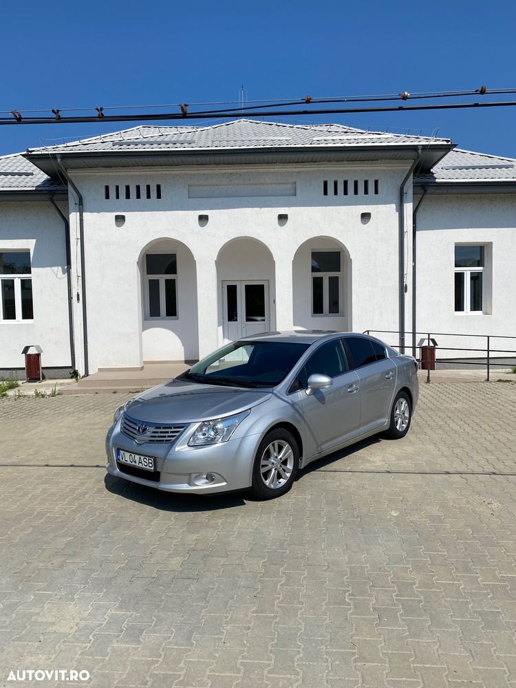 Toyota Avensis 1.8 Executive - 3