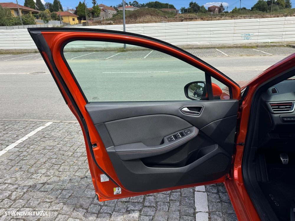 Renault Clio 1.5 Blue dCi RS Line - 11