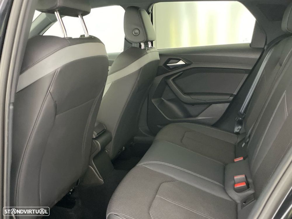 Audi A1 Sportback 30 TFSI Advanced S tronic - 6