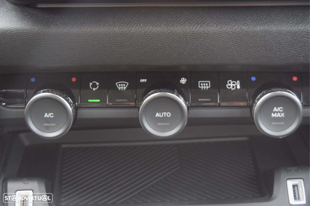 Citroën C4 1.2 Hybrid Plus e-DSC6 - 27