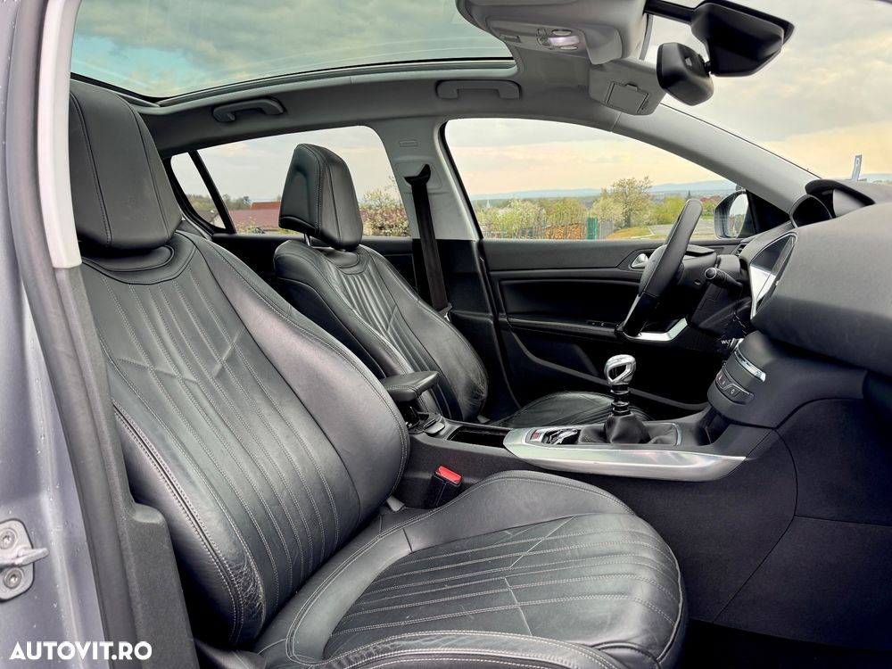 Peugeot 308 - 15
