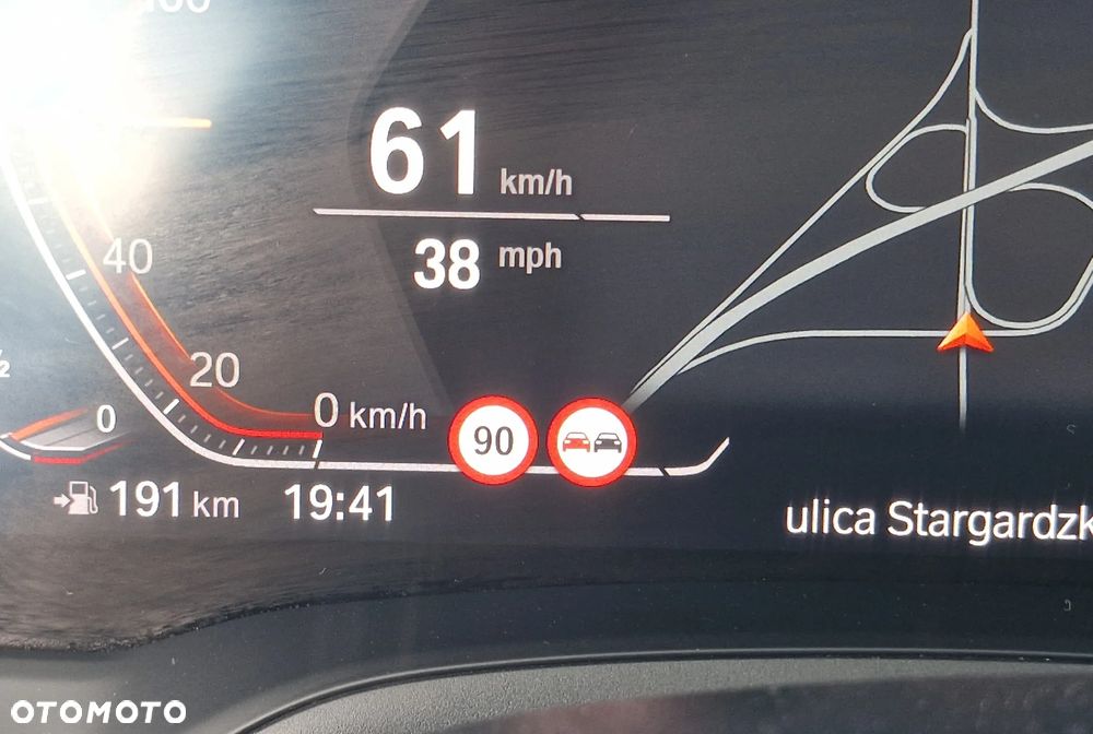 BMW Seria 3 320d Edition M Sport Shadow - 13