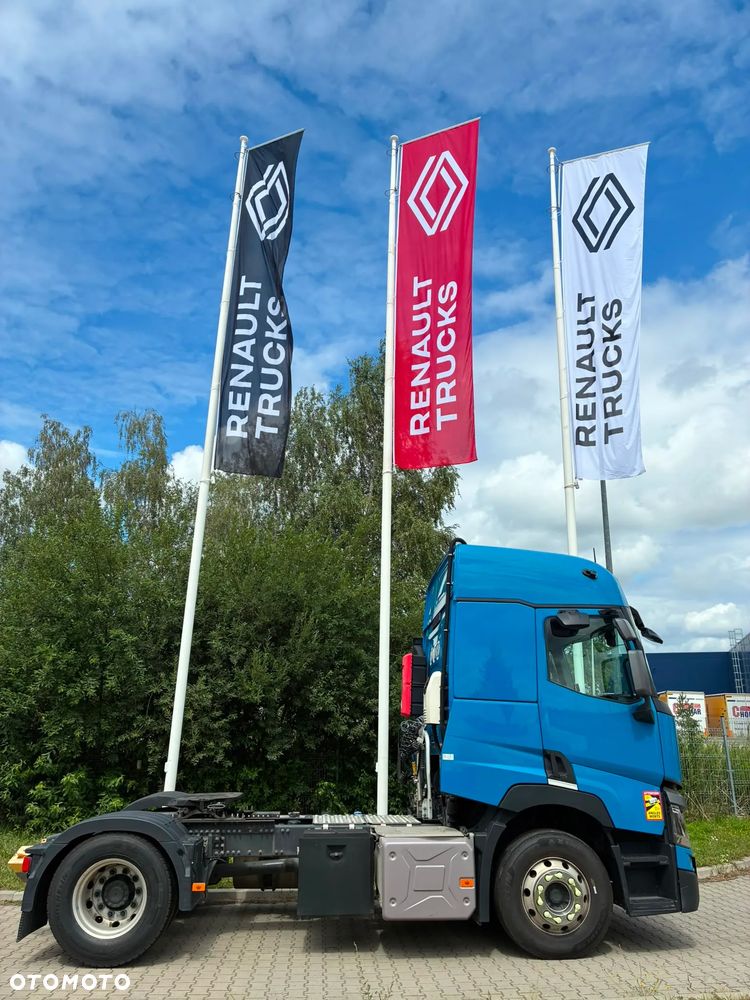 Renault T440 Sleeper Cab ADR - 1