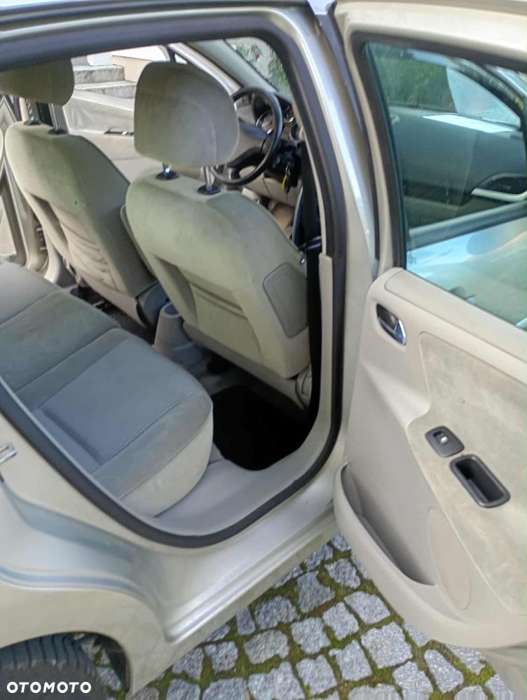 Peugeot 207 1.6 HDi 16V Sporty - 33