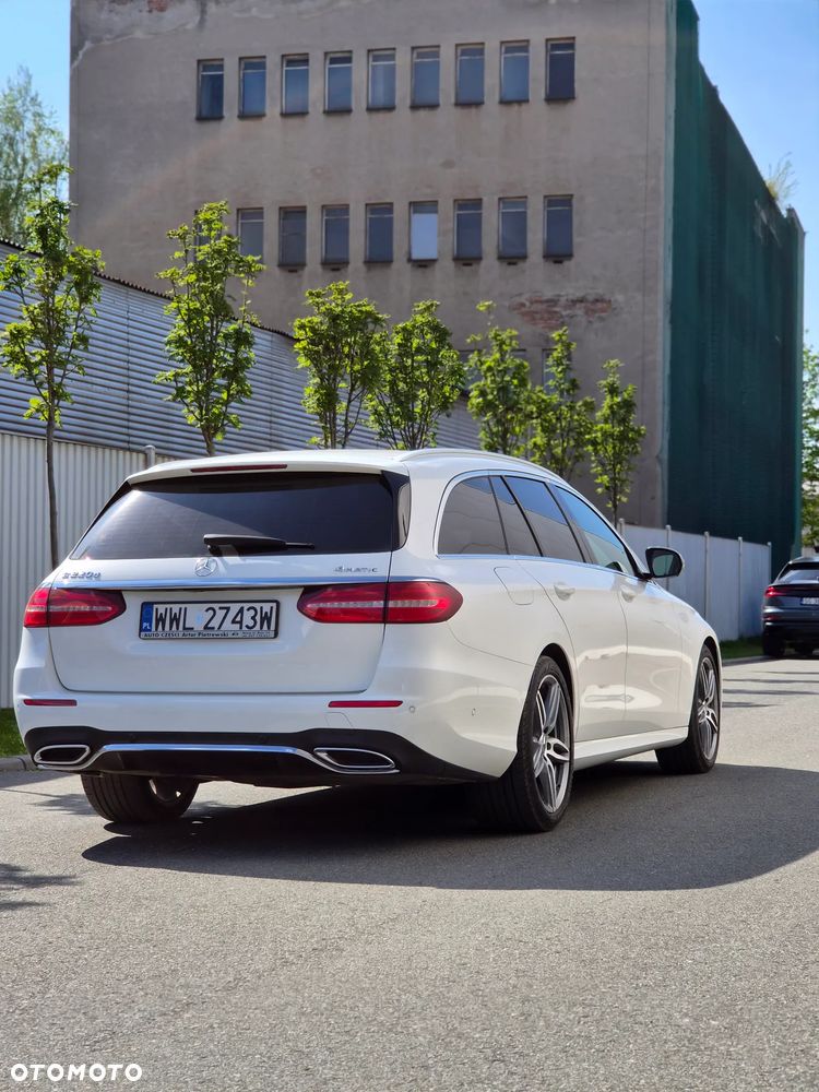 Mercedes-Benz Klasa E 220 d 4-Matic AMG - 2