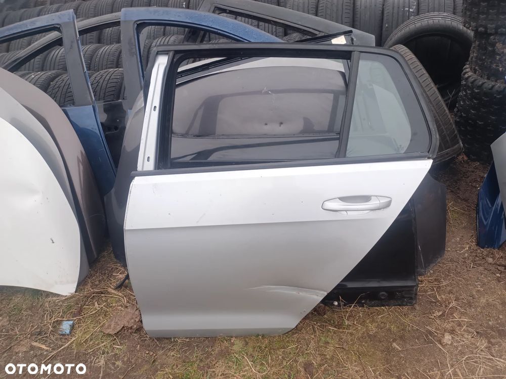 Drzwi lewe tył tylne GOLF 7 VII 2012 ->2016  5D - 1