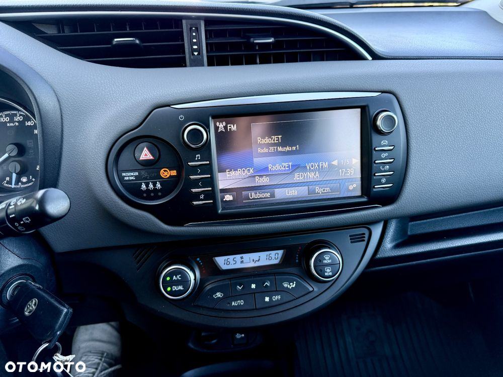 Toyota Yaris Hybrid 1.5 VVT-i Y20 Club - 29