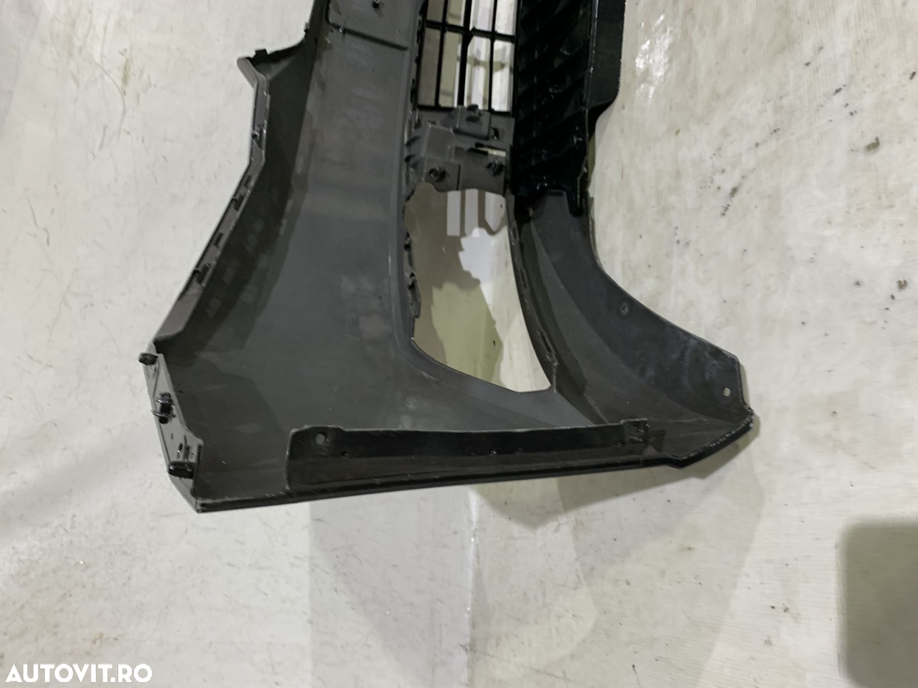 Bara fata Skoda Fabia 3, 2014, 2015, 2016, 2017, 2018, cod origine OE 6V0807221. Include grila inferioara si scut. - 11