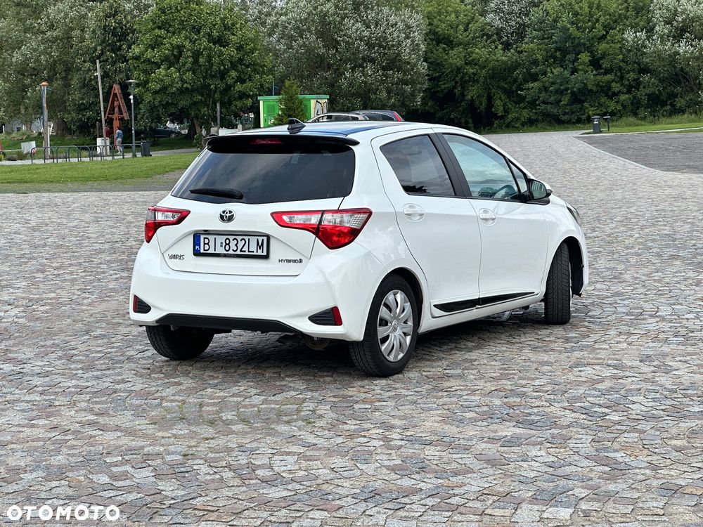 Toyota Yaris - 7
