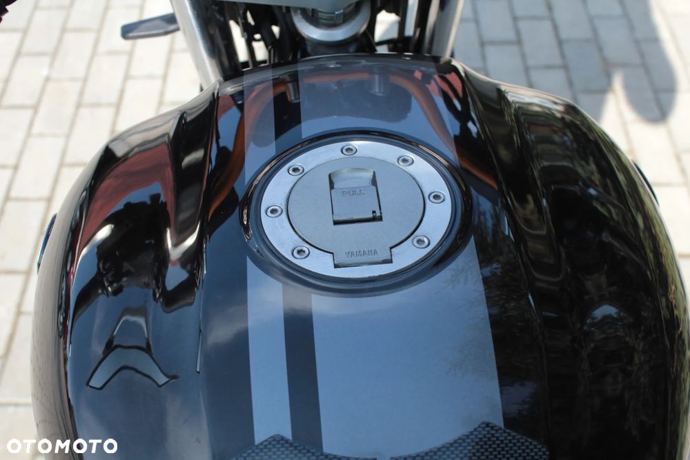 Yamaha XJR - 40