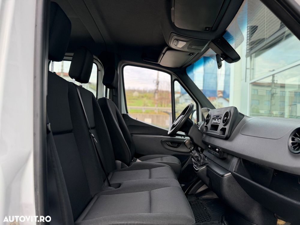 Mercedes-Benz Sprinter 906.235 Sasiu cabina dubla - 22